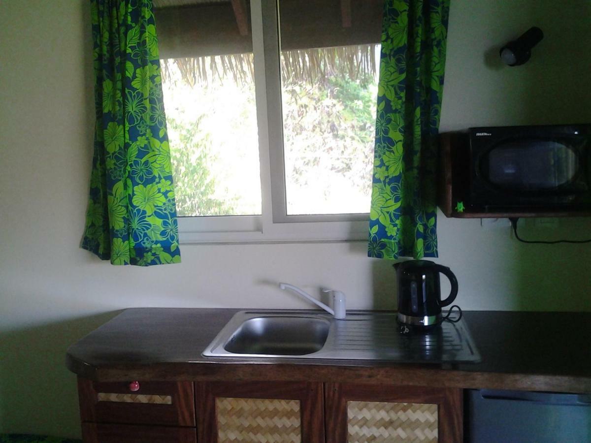 Fare Manutea Hotel Nuku Hiva Exterior foto